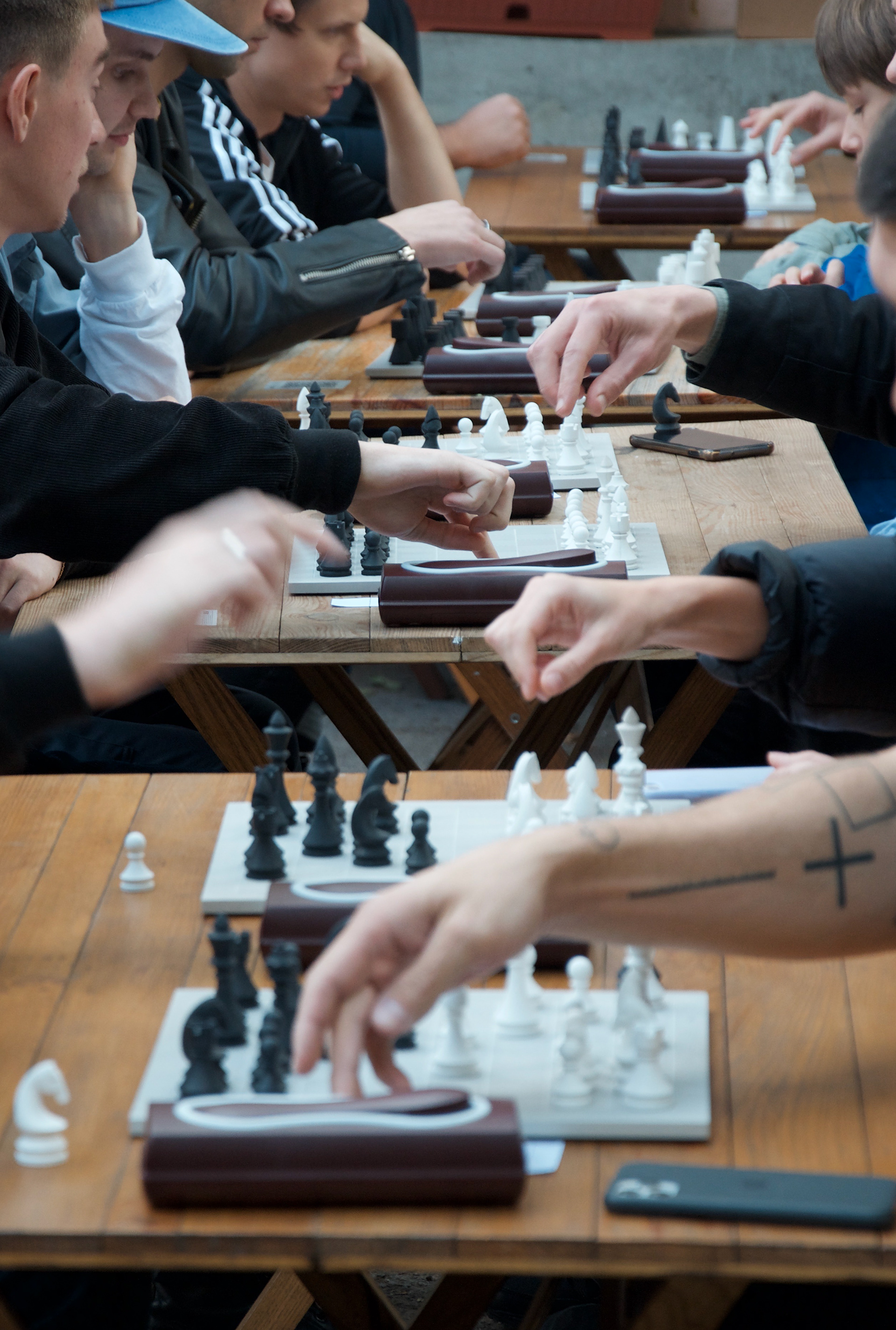 Chess at Kashtan by Balbek Buro